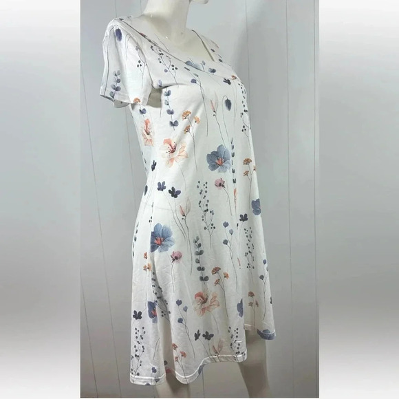 NWT Exclusive Short Sleeve Floral Dress Collared Size Small - Picture 3 of 5